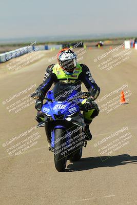 media/Sep-20-2025-TrackDaz (Sat) [[27f0cde673]]/Around the Pits/